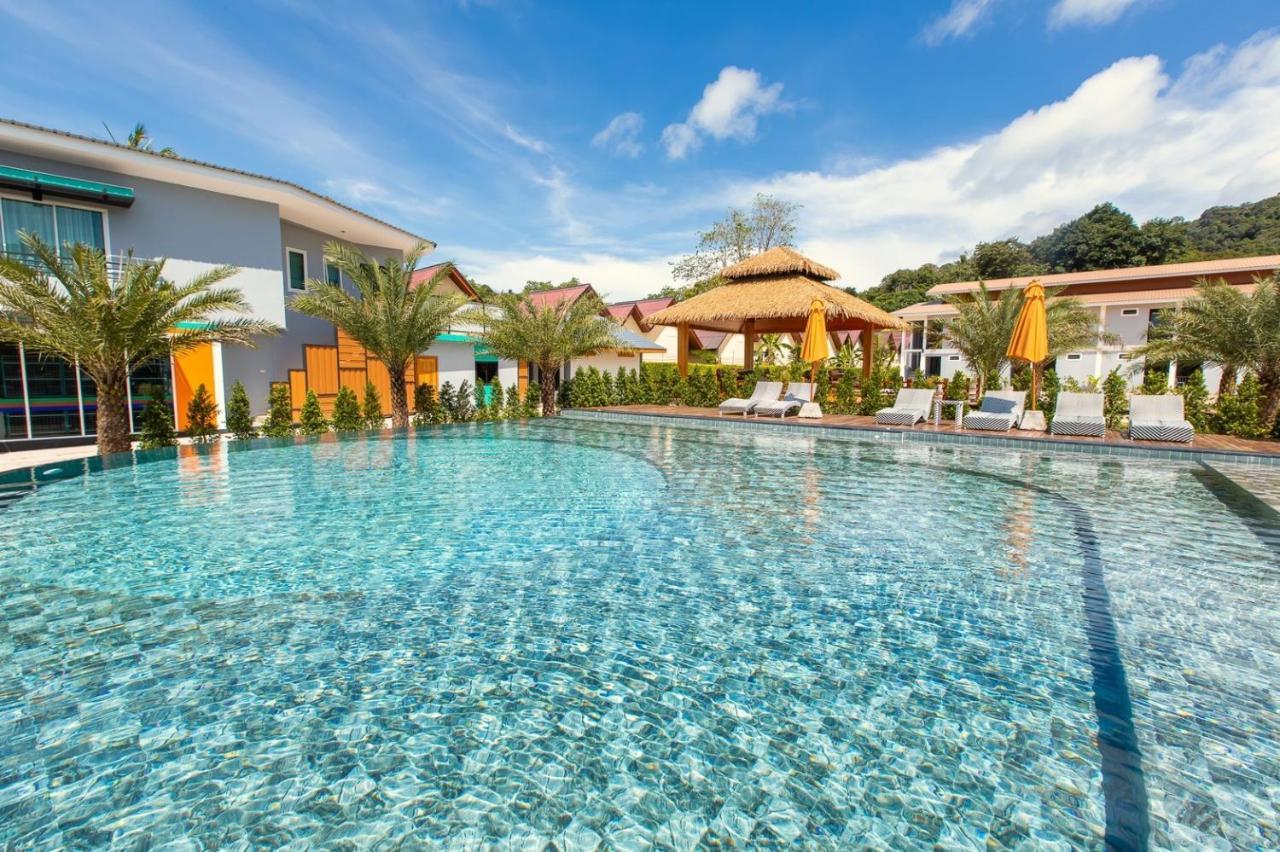U Rip Resort Phi Phi Hotel Esterno foto